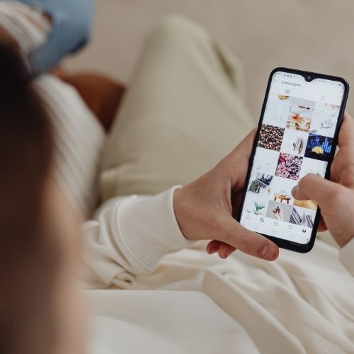 How Instagram Blackmail Works